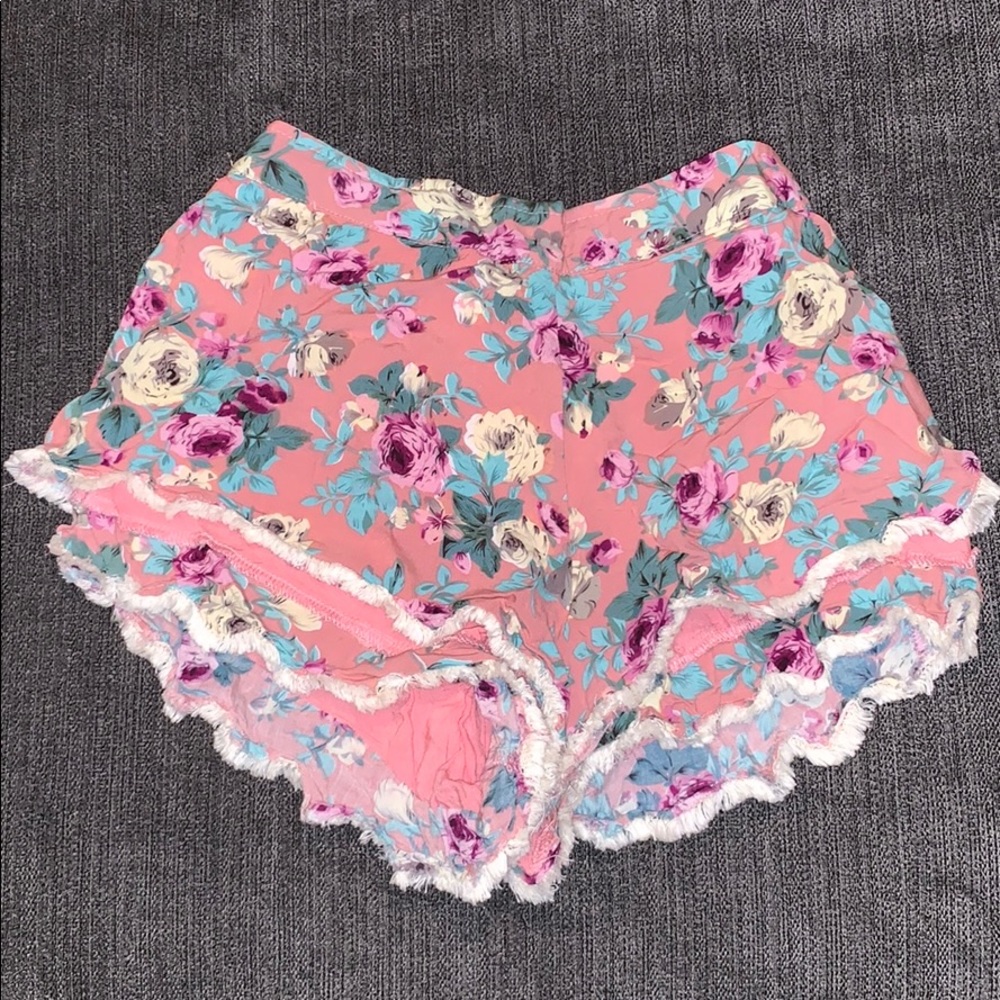 Flowy shorts
